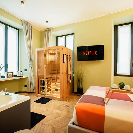 Marylin'S Suite&Spa Con Parcheggio Privato Como Exterior photo